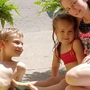 Meet your Posher, Carrie